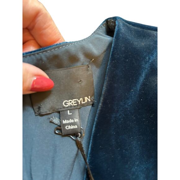 NWT Luna Greylin Velvet Jumpsuit - Size L - Picture 3 of 11